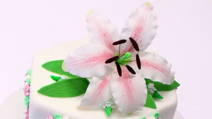 Flowers in sugar paste (lily)tutorial