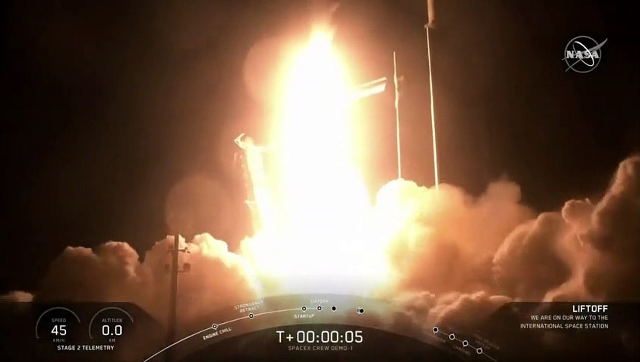 Testflug mit Puppe: SpaceX-Raumkapsel gestartet