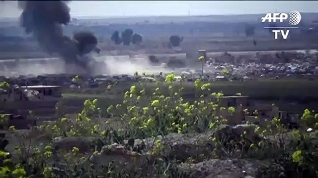 Colonnes de fumée au-dessus de la dernière poche du groupe EI en Syrie