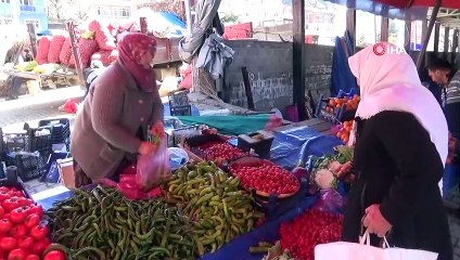 Bu Pazarın Esnafları Kadınlar