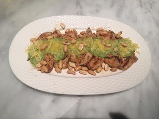 طريقة عمل فراخ مشوية "ببستو الكزبرة " بصوص الكزبرة الخضراء