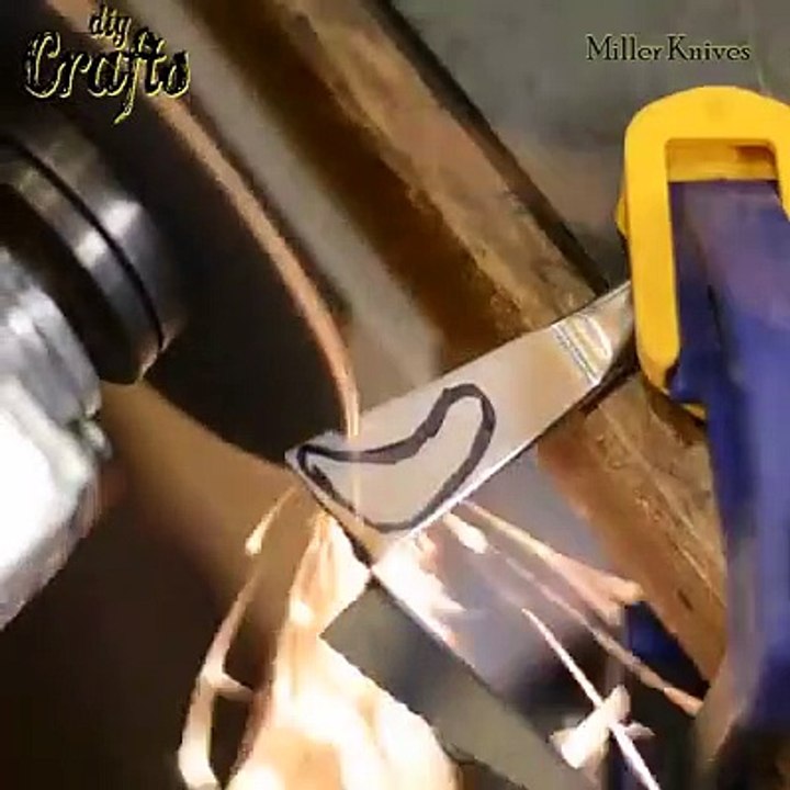 Making a folding coin knife