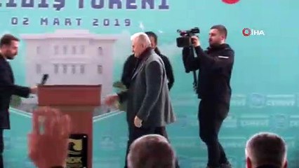 AK Parti İstanbul Büyükşehir Belediye Başkan Adayı Binali Yıldırım cemevi açılış töreninde konuştu