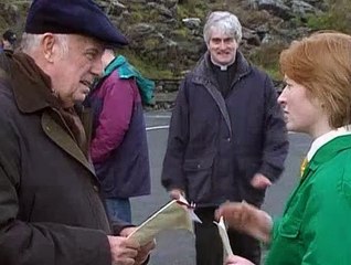 Father Ted S03E04 - The Mainland