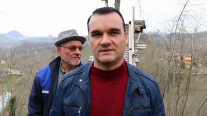 Üzümü toplayamayınca ağacın gövdesine kameriye yaptı - ORDU