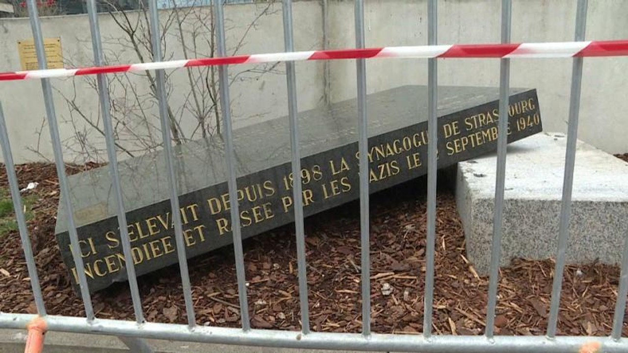 Strasburgo: vandalizzata stele