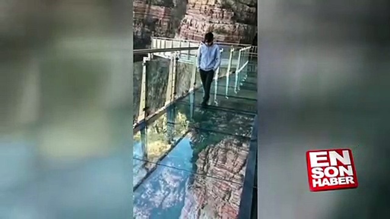 Kırılan cam köprü şakasının son kurbanı