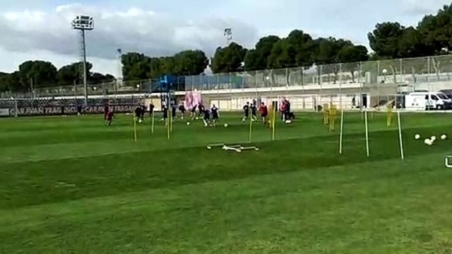 Entrenamiento del Real Zaragoza tras la Derrota ante el Almería