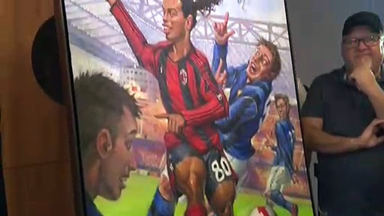 L'ancienne star de foot Ronaldinho honoré au stade Maracana