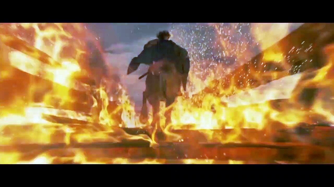 Beowulf Movie (2007) - Ray Winstone, Crispin Glover, Angelina Jolie