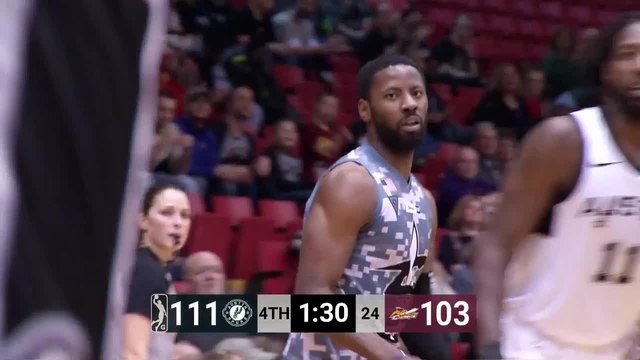 JaCorey Williams (16 points) Highlights vs. Austin Spurs