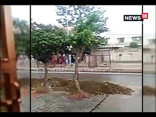 रोहतक के मॉडल टाउन में खड़ी गाड़ी में लगी भीषण आग