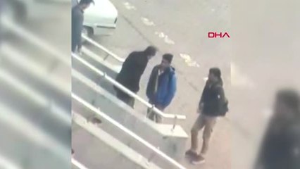 Şanlıurfa Okul Müdüründen Geç Kalan Öğrencilere Dayak İddiası, O Anlar Kamerada
