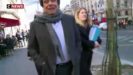 Bernard Tapie évoque son cancer et ses projets