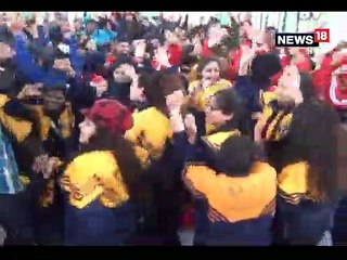 VIDEO:  योग फेस्टिवल: ओशो योग व ध्यान की क्लास में बड़ी संख्या में हिस्सा ले रहे युवा