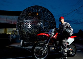 حادث مروع لدراجات نارية بداخل سيرك في إنجلترا