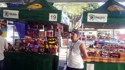Feira do Teatro é opção de alimentação, lazer e compras
