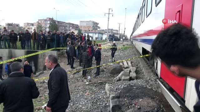 Raylarda Kulaklıkla Müzik Dinlerken Tren Çarptı