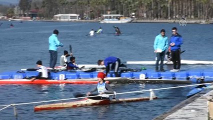 Descargar video: Durgunsu Kano Olimpik ve Genç Milli Takım Seçme Yarışları