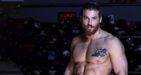 Can Yaman'ın Telefonunun Şifresi Büyük Aşkı Ortaya Çıkardı