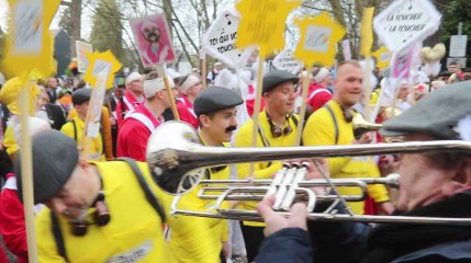 Carnaval de Binche : cortège du dimanche après-midi.