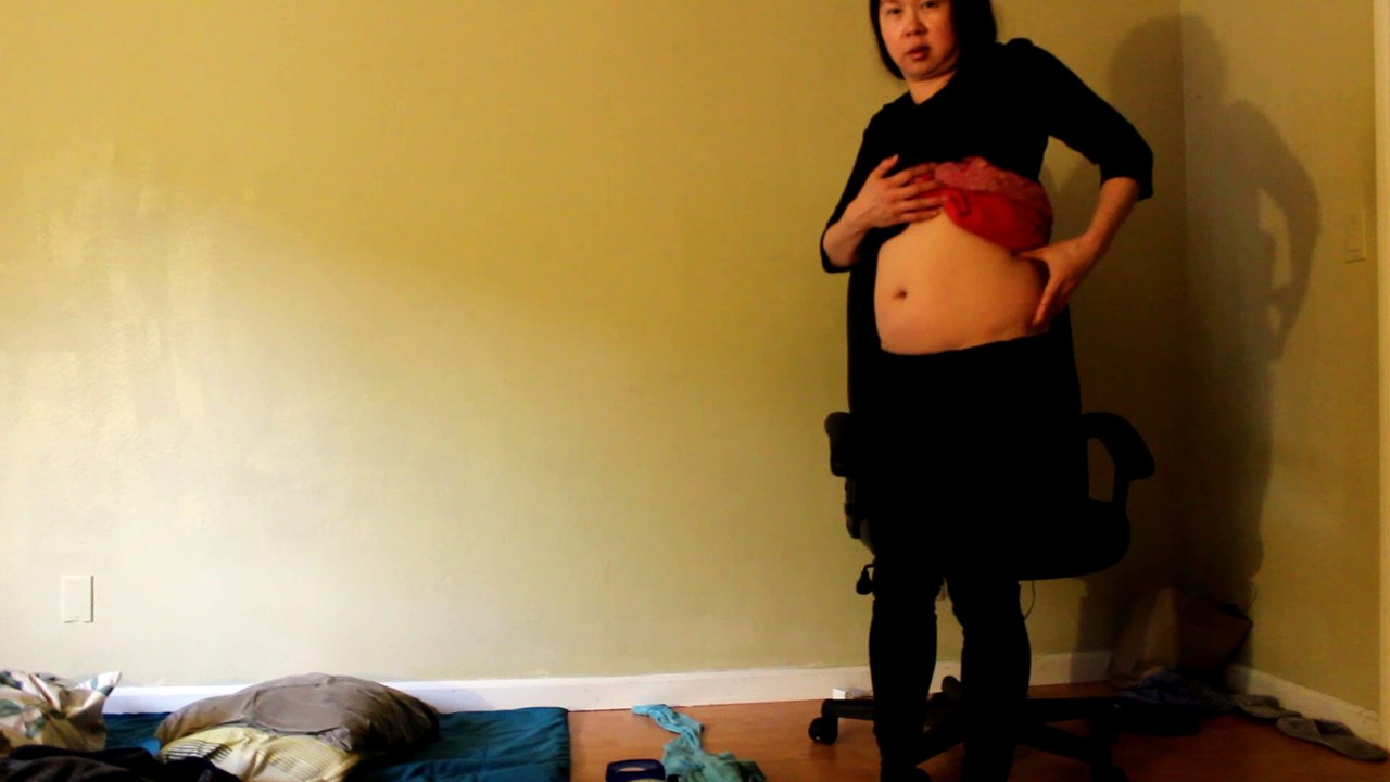 Exercising Off My Fat Waist While Preventing My Old Spine From Shrinking By Moi, Trang