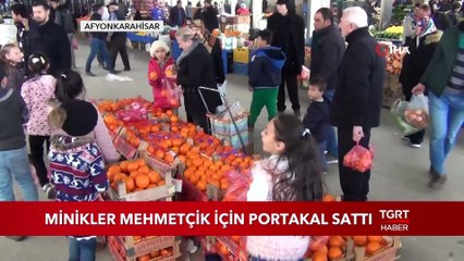 Minikler Mehmetçik İçin Portakal Sattı