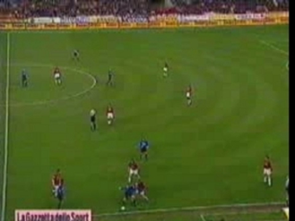 Inter Milan vs AC Milan - Ronaldo vs Paolo Maldini