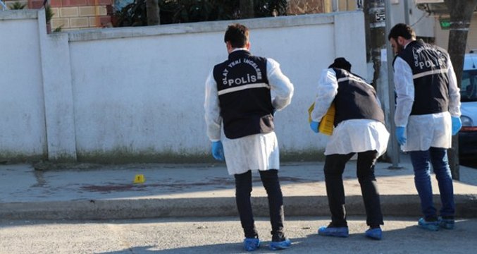 Silahlı Çatışmada Ölen 2 Kardeşin Ağabeyi, Acıya Dayanamayıp İntihar Etti