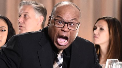 Singletary kicks off 'NFL 100' commercial | 'The Making of the 100-Year Game'