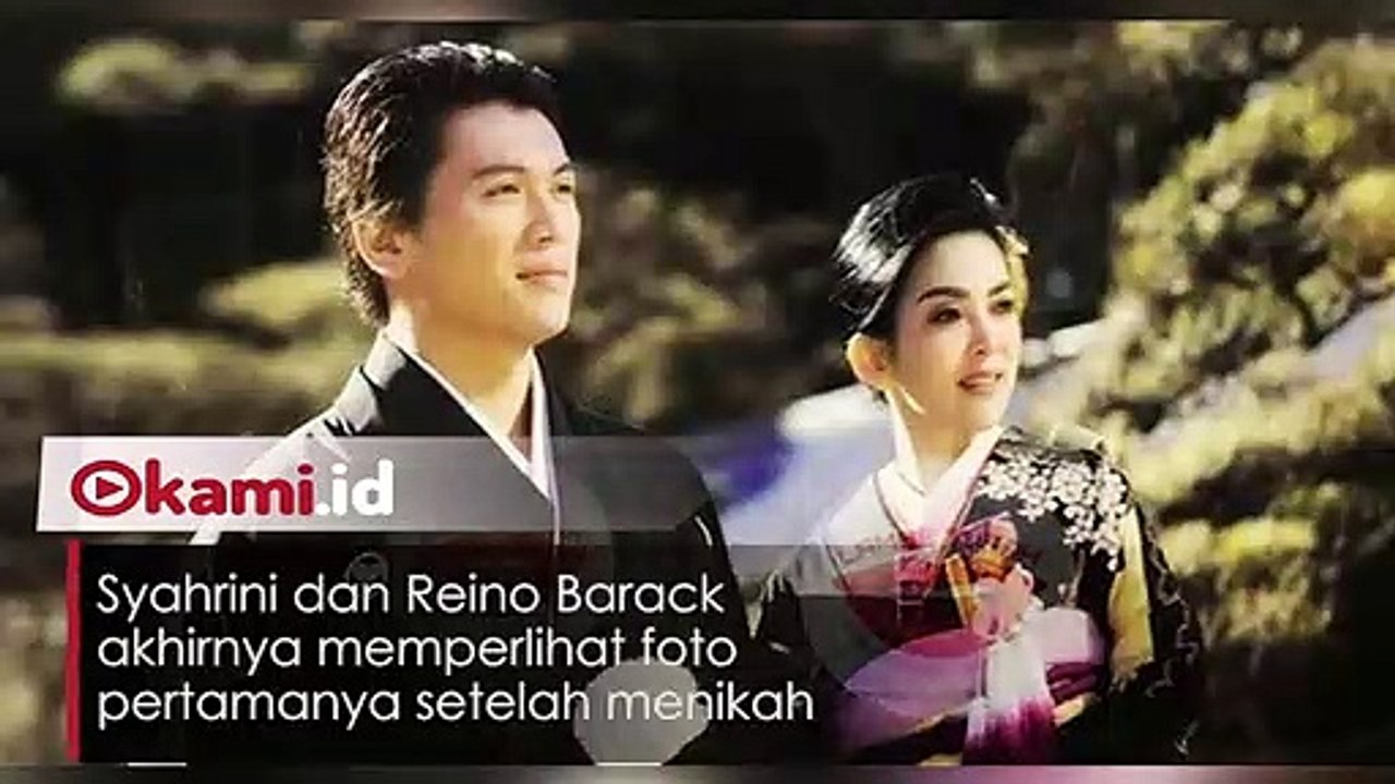 Syahrini dan Reino Barack Unggah Foto Lamaran