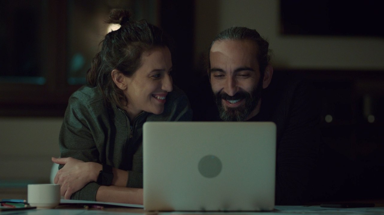 İstanbullu Gelin 74. Bölüm Ezginin Günlüğü - Aşk Bitti