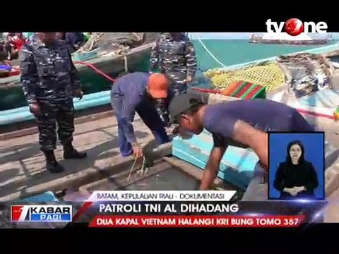 Tangkap Pencuri Ikan, 2 Kapal Vietnam Hadang Patroli TNI AL