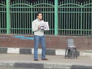 انترنت مجاني في الشارع .. اتفرج المصريين عملوا ايه !