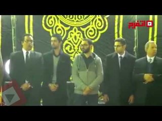 اتفرج| اللحظات الأولى من عزاء ممدوح عبد العليم