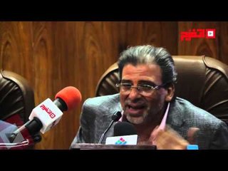 اتفرج | خالد يوسف يحرج أستاذة بكلية الإعلام  في ندوة عن العشوائيات