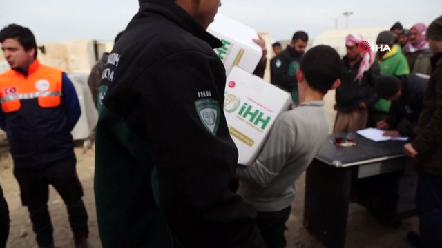 - Sınır ötesine gıda desteği- Yen iyılın ilk iki ayında El Bab, Cerablus ve Azez’de bulunan 4 bin 167 aileye gıda yardımı yapıldı