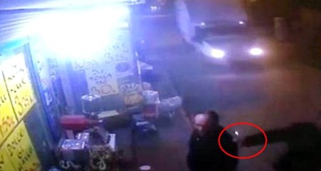 Tanımadığı Kişinin Sırtına Dokunması ile Hayatı Kurtuldu