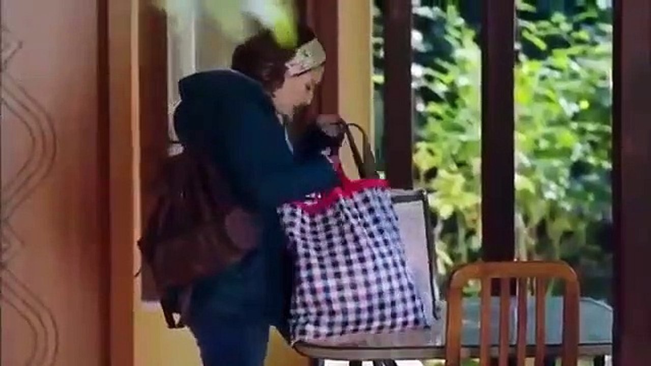 مسلسل ابناء الاخوة الحلقة 6 مترجمة  - القسم 2