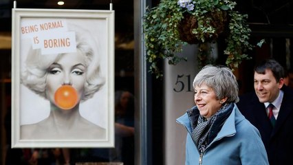 Affaire Skripal : Theresa May à Salisbury