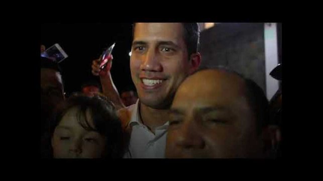 Juan Guaido accueilli par la foule à son retour au Venezuela