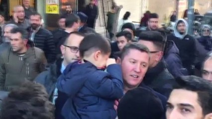 Araçta Kilitli Kalan Çocuk Bakan Soylu'nun Girişimiyle Kurtarıldı