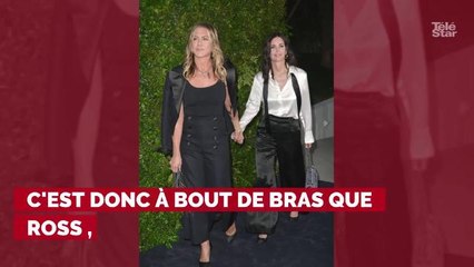 VIDEO. Hilarant ! Quand Courteney Cox rejoue une scène mythique de Friends