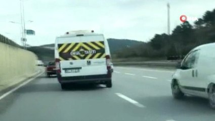 Okul Servisiyle Makas Atan Trafik Magandası Kamerada