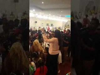 هبه جبره واقفه واقفه جمهور خرافي حفلة اوفر صاله الوداد