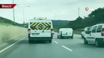 Okul servisiyle makas atan trafik magandası kamerada