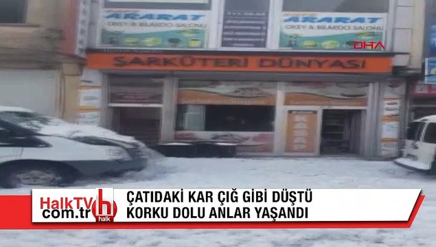 Çatıda biriken kar, çığ gibi düştü