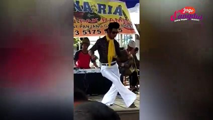 Ini Dia! Goyang Dangdut Versi Elvis Presley