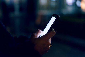 "Mode nuit" : le cadeau empoisonné des applications