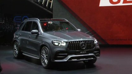 Скачать видео: World Premiere Mercedes-AMG GLE 53 4MATIC+ at Geneva Motor Show 2019